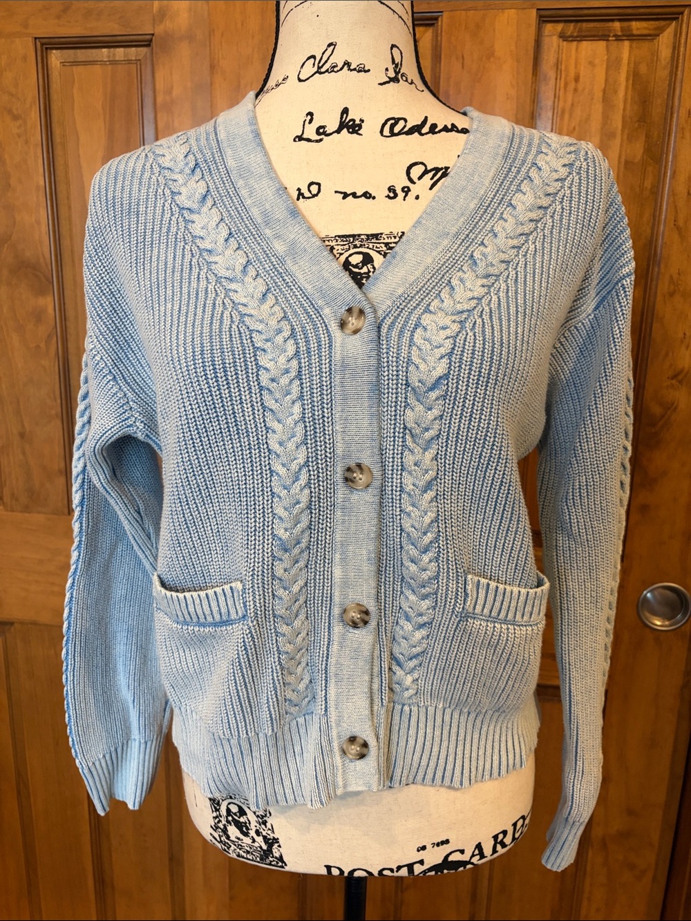 Women's Light Blue Cable-Knit Button Cardigan with Pockets